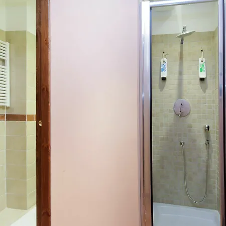 Lillihouse 2* Řím