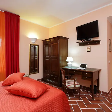 Penzion Lillihouse 2*